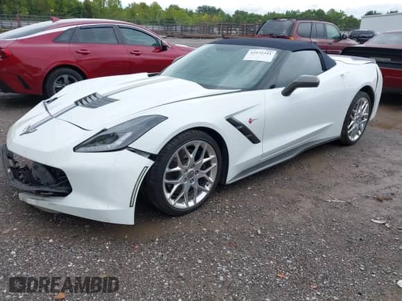 2016 Chevrolet Corvette Z51 3LT z VIN 1G1YM3D79G5122023, wystawiony jako IAAI lot #42972341 z przebiegiem 60 622 mil mil oraz . Historia ofert i sprzedaży dostępna na DreamBid. Obrazek 2.