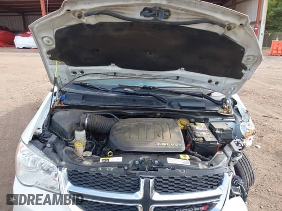 2016 Dodge Grand Caravan SXT with VIN 2C4RDGCG4GR312111, listed as a IAAI auction lot 43095708 with 181,561 mi miles and . Bid and sale history available at DreamBid. Image 10.