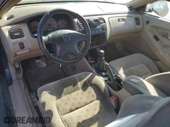 2001 Honda Accord z VIN 1HGCG31611A016296, wystawiony jako Copart lot #75356114 z przebiegiem 421 019 mil mil oraz Szkoda całkowita • Salvage title. Historia ofert i sprzedaży dostępna na DreamBid. Obrazek 8.