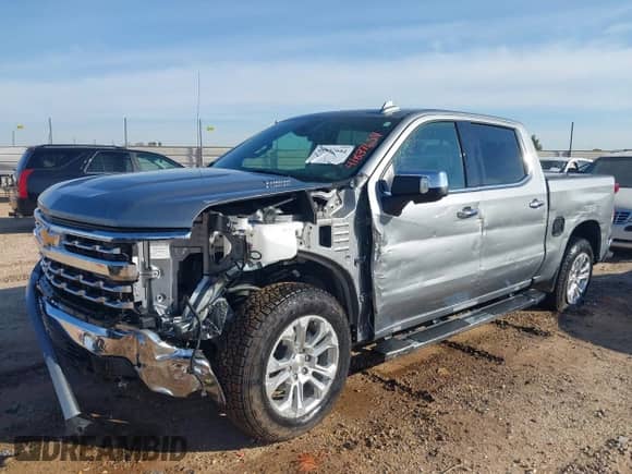 2024 Chevrolet Silverado 1500 LTZ с VIN 1GCUDGE84RZ309881, выставлен на аукционе IAAI как лот 41837654 с пробегом 8 873 миль миль и . История ставок и продаж доступна на DreamBid. Изображение 17.
