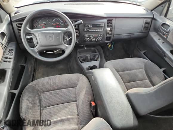 2002 Dodge Durango SLT with VIN 1B4HS48N42F183792, listed as a Copart auction lot 81528765 with 137,821 mi miles and Salvage title. Bid and sale history available at DreamBid. Image 8.