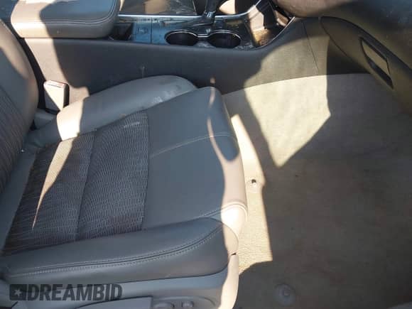 2014 Chevrolet Impala LT с VIN 1G1125S32EU111810, выставлен на аукционе IAAI как лот 43219968 с пробегом 165 648 миль миль и . История ставок и продаж доступна на DreamBid. Изображение 5.