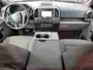 2020 Ford F-150 XL z VIN 1FTFX1E58LFA81198, wystawiony jako Copart lot #89641905 z przebiegiem 80 625 mil mil oraz Szkoda całkowita • Salvage title. Historia ofert i sprzedaży dostępna na DreamBid. Obrazek 8.