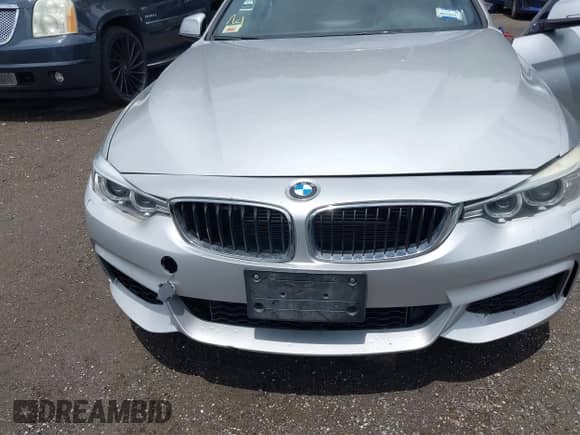 2014 BMW 4 Series 435i xDrive с VIN WBA3R5C55EK186196, выставлен на аукционе IAAI как лот 42678249 с пробегом 71 362 миль миль и . История ставок и продаж доступна на DreamBid. Изображение 6.