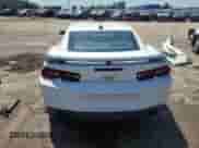 2021 Chevrolet Camaro 1LT z VIN 1G1FB1RX7M0128230, wystawiony jako Copart lot #66162585 z przebiegiem 60 974 mil mil oraz Szkoda całkowita • Salvage title. Historia ofert i sprzedaży dostępna na DreamBid. Obrazek 6.