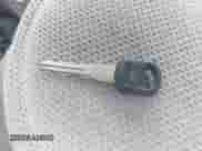 2005 Chevrolet Astro Cargo z VIN 1GCDM19XX5B131640, wystawiony jako IAAI lot #41722710 z przebiegiem 318 815 mil mil oraz . Historia ofert i sprzedaży dostępna na DreamBid. Obrazek 11.