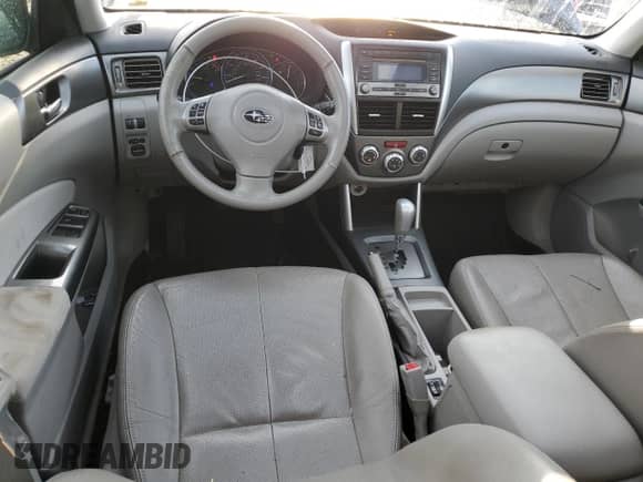 2011 Subaru Forester X Limited z VIN JF2SHBFC8BH762271, wystawiony jako Copart lot #49983265 z przebiegiem 131 908 mil mil oraz Szkoda całkowita • Salvage title. Historia ofert i sprzedaży dostępna na DreamBid. Obrazek 8.