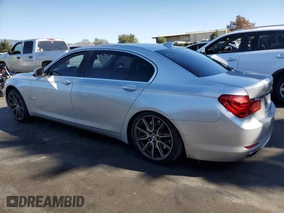 2012 BMW 7 Series 750Li с VIN WBAKB8C58CC964435, выставлен на аукционе Copart как лот 85521695 с пробегом 153 689 миль миль и Чистый • Clean title. История ставок и продаж доступна на DreamBid. Изображение 2.