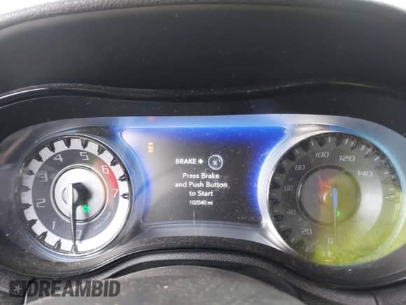 2019 Chrysler 300 S с VIN 2C3CCABT5KH704862, выставлен на аукционе IAAI как лот 43239961 с пробегом 102 540 миль миль и . История ставок и продаж доступна на DreamBid. Изображение 7.