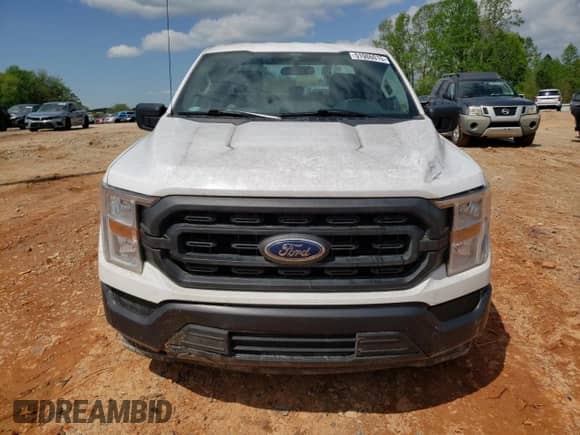 2021 Ford F-150 XLT with VIN 1FTEX1C58MKD26833, listed as a Copart auction lot 51986015 with 152,005 mi miles and Salvage title. Bid and sale history available at DreamBid. Image 5.