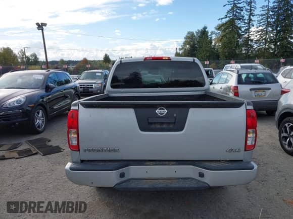 2018 Nissan Frontier SV z VIN 1N6AD0EV3JN732153, wystawiony jako IAAI lot #43360135 z przebiegiem 133 668 mil mil oraz . Historia ofert i sprzedaży dostępna na DreamBid. Obrazek 16.