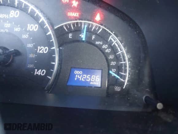 2014 Toyota Camry SE with VIN 4T1BK1FK6EU026342, listed as a IAAI auction lot 41246628 with 142,586 mi miles and . Bid and sale history available at DreamBid. Image 7.