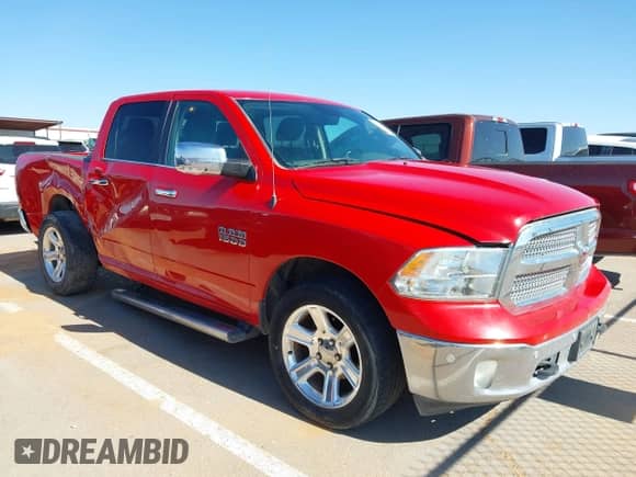 2017 Ram 1500 Big Horn z VIN 1C6RR6LG7HS775671, wystawiony jako IAAI lot #42454179 z przebiegiem 131 748 mil mil oraz . Historia ofert i sprzedaży dostępna na DreamBid. Obrazek 1.