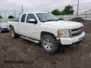 2009 Chevrolet Silverado 1500 LTZ z VIN 1GCEK39099Z258353, wystawiony jako Copart lot #68828515 z przebiegiem 235 665 mil mil oraz Czysty tytuł • Clean title. Historia ofert i sprzedaży dostępna na DreamBid. Obrazek 4.