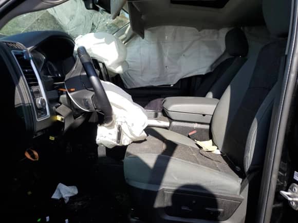 2020 Ram 1500 SLT с VIN 1C6RR7LTXLS125650, выставлен на аукционе Copart как лот 85277145 с пробегом Не указан миль и Списание • Salvage title. История ставок и продаж доступна на DreamBid. Изображение 7.