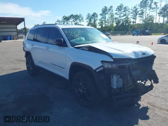 2025 Jeep Grand Cherokee Limited z VIN 1C4RJKBG9S8633398, wystawiony jako IAAI lot #43149942 z przebiegiem 16 841 mil mil oraz . Historia ofert i sprzedaży dostępna na DreamBid. Obrazek 1.