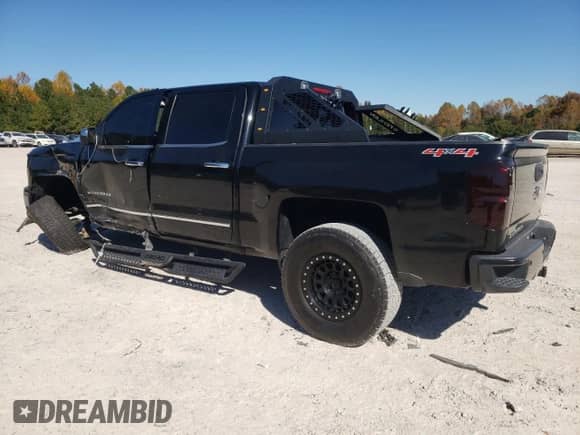 2015 Chevrolet Silverado 1500 LTZ z VIN 3GCUKSEJ4FG515841, wystawiony jako Copart lot #77755794 z przebiegiem 153 455 mil mil oraz Szkoda całkowita • Salvage title. Historia ofert i sprzedaży dostępna na DreamBid. Obrazek 2.