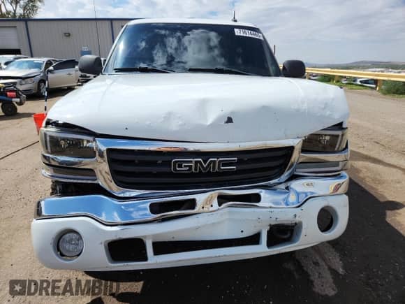 2003 GMC Sierra 1500 SLT with VIN 1GTEK19T03Z289870, listed as a Copart auction lot 71614465 with 214,694 mi miles and Salvage title. Bid and sale history available at DreamBid. Image 5.