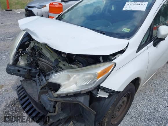 2015 Nissan Note SV с VIN 3N1CE2CP1FL394321, выставлен на аукционе IAAI как лот 43044410 с пробегом 165 236 миль миль и . История ставок и продаж доступна на DreamBid. Изображение 17.