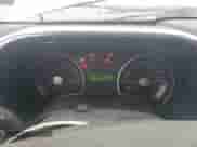 2008 Ford Explorer XLT z VIN 1FMEU63E78UA74990, wystawiony jako Copart lot #81779025 z przebiegiem 275 265 mil mil oraz Szkoda całkowita • Salvage title. Historia ofert i sprzedaży dostępna na DreamBid. Obrazek 9.