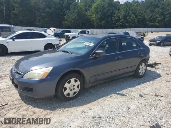 2007 Honda Accord LX z VIN 1HGCM56437A174210, wystawiony jako Copart lot #68809385 z przebiegiem 268 103 mil mil oraz Szkoda całkowita • Salvage title. Historia ofert i sprzedaży dostępna na DreamBid. Obrazek 1.