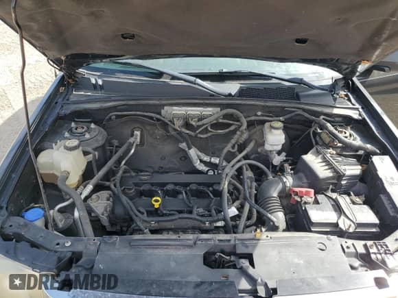2011 Ford Escape XLT с VIN 1FMCU9D76BKA86737, выставлен на аукционе Copart как лот 69376035 с пробегом 120 552 миль миль и Чистый • Clean title. История ставок и продаж доступна на DreamBid. Изображение 12.