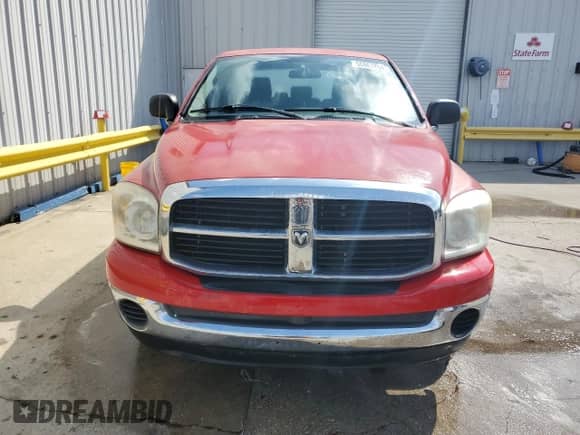 2007 Dodge 1500 SLT z VIN 3D7KR19D97G714120, wystawiony jako Copart lot #56861854 z przebiegiem 162 633 mil mil oraz Szkoda całkowita • Salvage title. Historia ofert i sprzedaży dostępna na DreamBid. Obrazek 5.