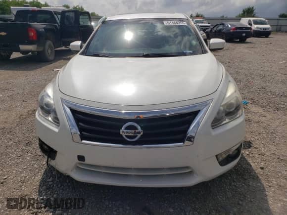 2015 Nissan Altima SL with VIN 1N4AL3AP5FC114484, listed as a Copart auction lot 61464255 with 120,379 mi miles and Salvage title. Bid and sale history available at DreamBid. Image 5.