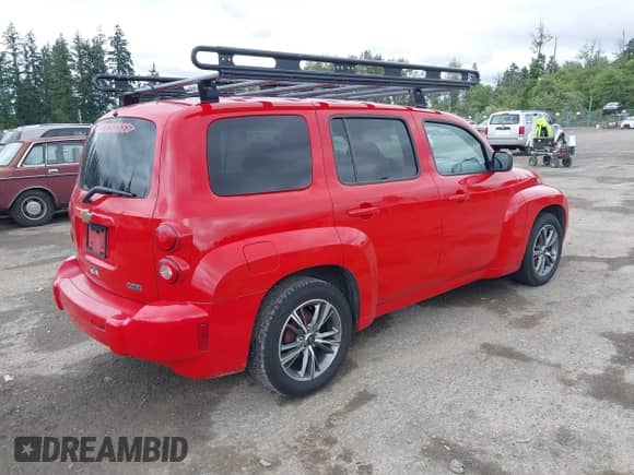 2011 Chevrolet HHR z VIN 3GNBAEFWXBS532938, wystawiony jako IAAI lot #42532338 z przebiegiem 201 610 mil mil oraz . Historia ofert i sprzedaży dostępna na DreamBid. Obrazek 4.