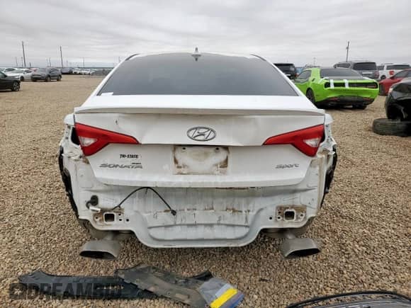2017 Hyundai Sonata Sport с VIN 5NPE34AF4HH469906, выставлен на аукционе Copart как лот 82451925 с пробегом 104 533 миль миль и Списание • Salvage title. История ставок и продаж доступна на DreamBid. Изображение 6.