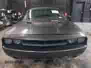 2013 Dodge Challenger SXT с VIN 2C3CDYAG5DH593050, выставлен на аукционе IAAI как лот 43392807 с пробегом 163 707 миль миль и . История ставок и продаж доступна на DreamBid. Изображение 12.