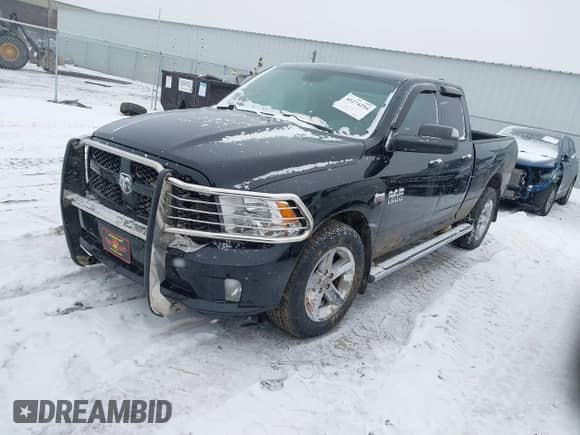 2014 Ram 1500 Tradesman with VIN 1C6RR7FT9ES151722, listed as a IAAI auction lot 41274254 with 101,863 mi miles and . Bid and sale history available at DreamBid. Image 18.