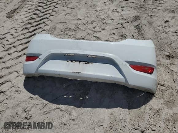 2015 Hyundai Accent GS с VIN KMHCT5AEXFU212266, выставлен на аукционе Copart как лот 81810005 с пробегом 114 265 миль миль и Списание • Salvage title. История ставок и продаж доступна на DreamBid. Изображение 12.