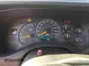 2001 Chevrolet Suburban LT with VIN 3GNFK16TX1G169362, listed as a Copart auction lot 90229535 with 210,412 mi miles and Clean title. Bid and sale history available at DreamBid. Image 9.