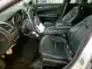 2016 Chrysler 300 Limited z VIN 2C3CCAAG1GH252940, wystawiony jako Copart lot #82216665 z przebiegiem 157 395 mil mil oraz Szkoda całkowita • Salvage title. Historia ofert i sprzedaży dostępna na DreamBid. Obrazek 7.