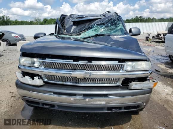 2002 Chevrolet Suburban LT с VIN 3GNGK26G82G294276, выставлен на аукционе Copart как лот 56399015 с пробегом 187 305 миль миль и На запчасти • Non repairable. История ставок и продаж доступна на DreamBid. Изображение 5.