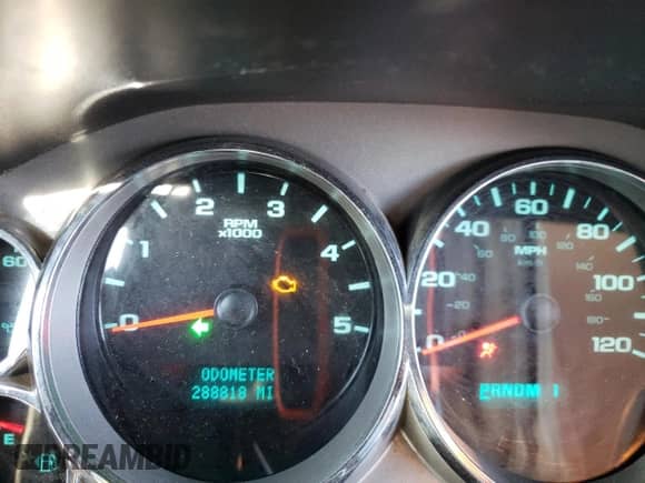 2011 Chevrolet Silverado 2500HD Work Truck с VIN 1GC2KVC84BZ122702, выставлен на аукционе Copart как лот 50757765 с пробегом 288 818 миль миль и Списание • Salvage title. История ставок и продаж доступна на DreamBid. Изображение 9.