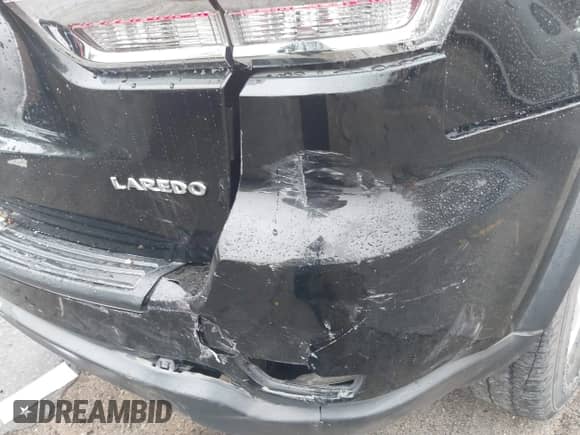 2017 Jeep Grand Cherokee Laredo with VIN 1C4RJEAG0HC846474, listed as a IAAI auction lot 41725967 with 88,180 mi miles and . Bid and sale history available at DreamBid. Image 19.