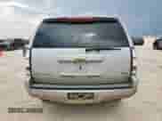 2007 Chevrolet Suburban LT с VIN 3GNFK16347G297590, выставлен на аукционе Copart как лот 68148935 с пробегом Не указан миль и Списание • Salvage title. История ставок и продаж доступна на DreamBid. Изображение 6.