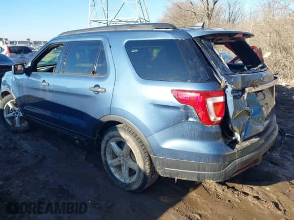 2018 Ford Explorer with VIN 1FM5K8B83JGB41229, listed as a IAAI auction lot 41635404 with 185,000 mi miles and . Bid and sale history available at DreamBid. Image 3.