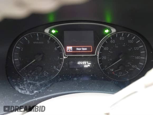 2014 Nissan Pathfinder SV z VIN 5N1AR2MMXEC666738, wystawiony jako IAAI lot #41553095 z przebiegiem 105 997 mil mil oraz . Historia ofert i sprzedaży dostępna na DreamBid. Obrazek 7.