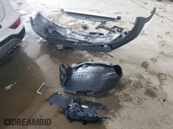 2018 Hyundai Santa Fe Ultimate z VIN 5XYZWDLA8JG556098, wystawiony jako Copart lot #65551915 z przebiegiem 92 827 mil mil oraz Szkoda całkowita • Salvage title. Historia ofert i sprzedaży dostępna na DreamBid. Obrazek 13.