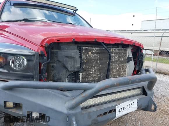 2008 Dodge 2500 SLT with VIN 3D7KS28A98G150908, listed as a IAAI auction lot 42197252 with 259,196 mi miles and . Bid and sale history available at DreamBid. Image 6.