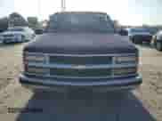 1998 Chevrolet Silverado 1500 z VIN 2GCEC19R9W1100549, wystawiony jako Copart lot #68348755 z przebiegiem 130 135 mil mil oraz Szkoda całkowita • Salvage title. Historia ofert i sprzedaży dostępna na DreamBid. Obrazek 5.