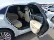 2014 Hyundai Equus Ultimate z VIN KMHGH4JH1EU083971, wystawiony jako IAAI lot #43242212 z przebiegiem 58 716 mil mil oraz . Historia ofert i sprzedaży dostępna na DreamBid. Obrazek 8.