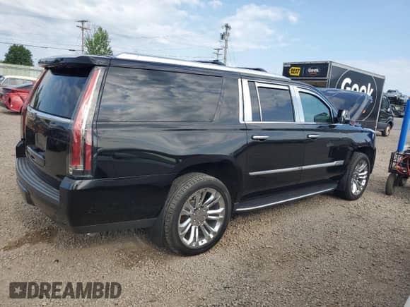 2017 Cadillac Escalade ESV Premium Luxury с VIN 1GYS4JKJ5HR115090, выставлен на аукционе Copart как лот 64448905 с пробегом 118 398 миль миль и Списание • Salvage title. История ставок и продаж доступна на DreamBid. Изображение 3.