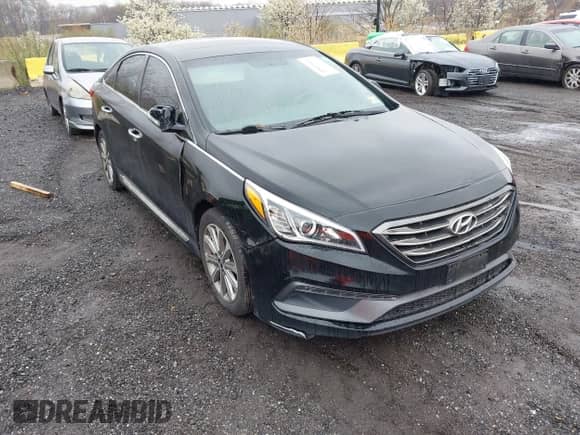 2016 Hyundai Sonata Limited с VIN 5NPE34AF8GH304844, выставлен на аукционе IAAI как лот 41860164 с пробегом 128 484 миль миль и . История ставок и продаж доступна на DreamBid. Изображение 1.