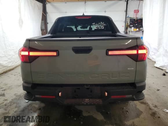 2024 Hyundai Santa Cruz SEL с VIN 5NTJCDDE8RH111860, выставлен на аукционе Copart как лот 74946424 с пробегом 6 233 миль миль и Списание • Salvage title. История ставок и продаж доступна на DreamBid. Изображение 6.