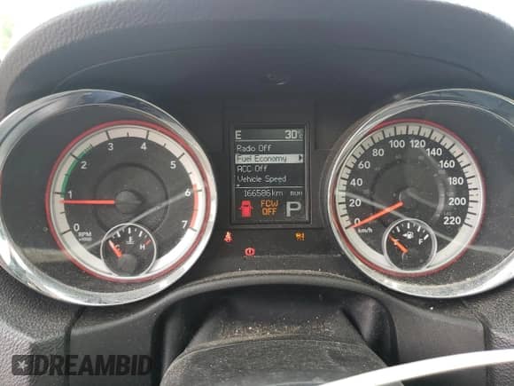 2011 Dodge Durango R/T z VIN 1D4SE6GT8BC699699, wystawiony jako Copart lot #67956895 z przebiegiem 166 586 mil mil oraz Czysty tytuł • Clean title. Historia ofert i sprzedaży dostępna na DreamBid. Obrazek 9.
