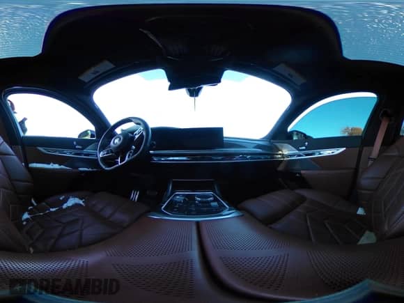 2023 BMW 7 Series 760i xDrive with VIN WBA33EJ06PCM26281, listed as a IAAI auction lot 41241314 with 26,510 mi miles and . Bid and sale history available at DreamBid. Image 18.